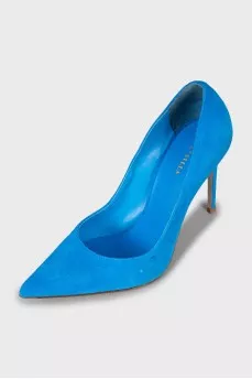 Blue suede shoes