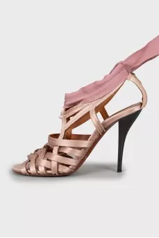 Textile sandals with ties