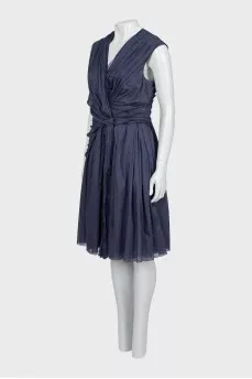 Fitted dress with draping