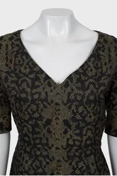 Fitted dress in animal print