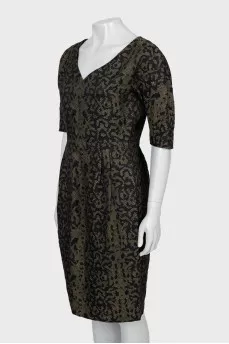 Fitted dress in animal print