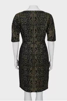 Fitted dress in animal print