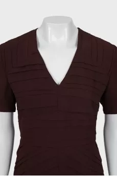 Brown dress with short sleeves