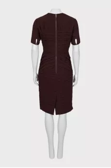 Brown dress with short sleeves