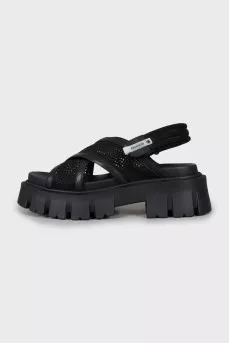 Leather sandals with mesh inserts