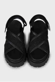 Leather sandals with mesh inserts