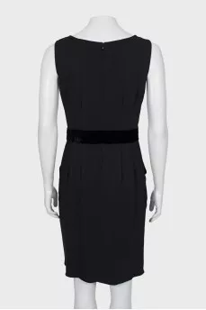 Fitted dress with velour bow