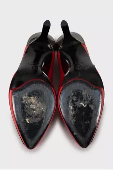 Patent leather ankle boots with stiletto heels