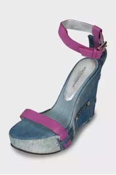 Textile sandals with leather straps