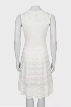 White knitted sleeveless dress