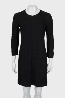 Wool dress with relief pattern