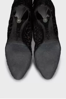 Textile boots in animal print