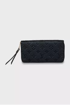 Leather wallet with embossed print