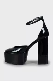 Black patent leather shoes with tag
