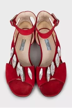 Suede low heel sandals