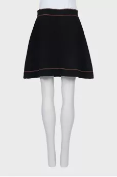 Fitted skirt with contrast seams