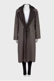 Wool coat with fur inserts