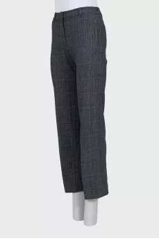 Straight trousers in a checkered print