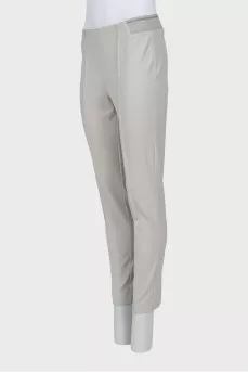 Trousers with elastic waistband and stitched creases