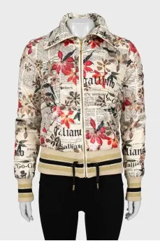 Printed jacket with zipper