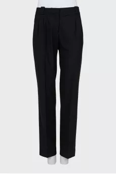 Straight-leg trousers with creases