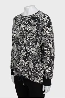 Loose fit jumper with ties