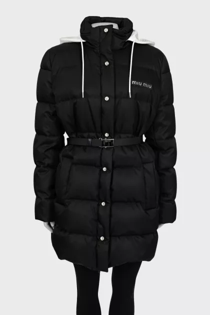 Quilted down jacket with tag