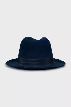 Felt hat with embroidered logo