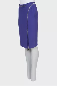 Straight cut skirt with zipper