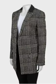 Short coat embroidered with beads