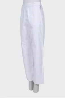 White jeans mom fit