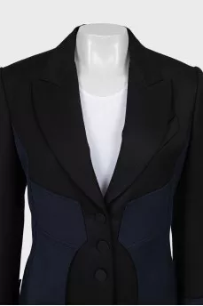 Two-tone fitted coat