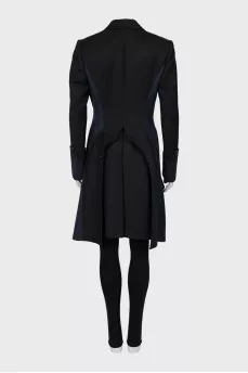 Two-tone fitted coat