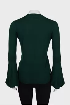 Knitted pullover with ruffles on the sleeves