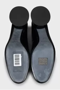 Patent leather shoes with chunky heels