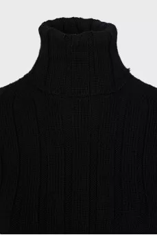 Fitted Ribbed Sweater