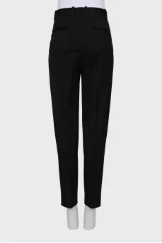 Cropped wool trousers with creases