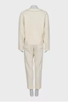 Wool suit with contrasting seams