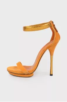 Gucci sandals