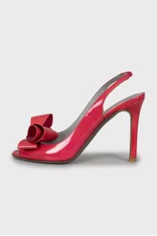 Pink patent leather shoes