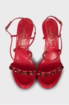 Wedge sandals decorated with stones