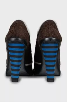 Suede ankle boots with striped heels