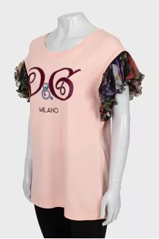 Pink T-shirt with silk sleeves