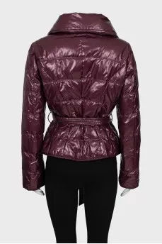 Shortened burgundy down jacket