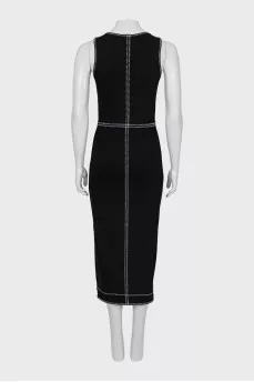 Black and white dress with zip and tag