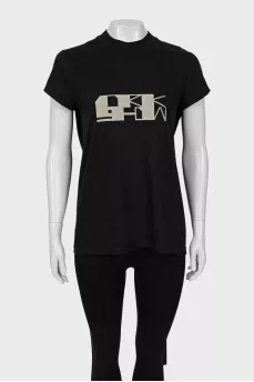 Black T-shirt with text print
