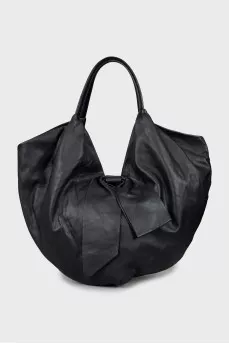Hobo bag decorated with a bow