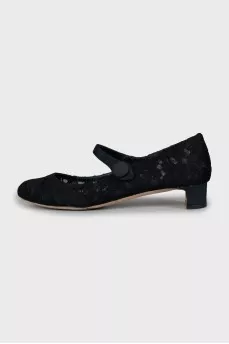 Lace mid heel shoes