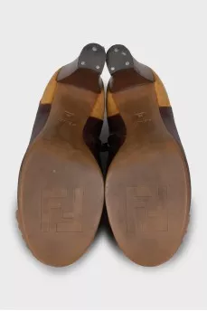 Ankle boots with heels and rubber toe