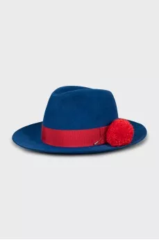 Blue hat with removable decoration
